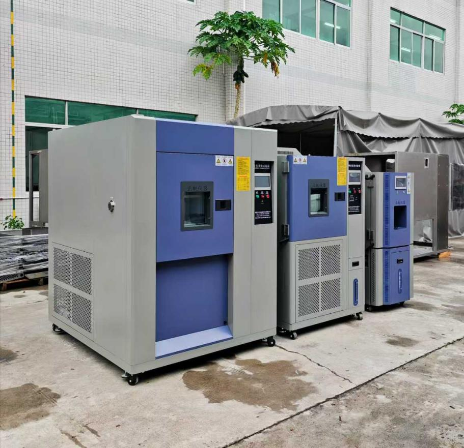 150L冷熱沖擊箱、恒溫恒濕箱、升降溫速率10℃/min的快溫變?cè)囼?yàn)箱